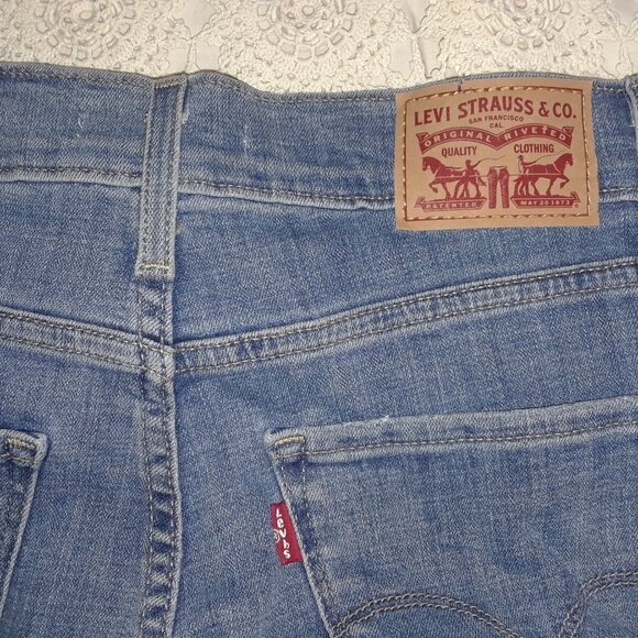 Levi's High Rise Straight 724 Jeans Classic Blue Distressed - Picture 2 of 9